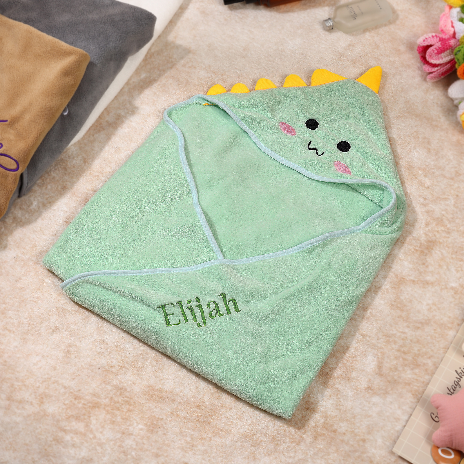 Personalisierbares Kapuzenhandtuch mit Namen Babygeschenk zur Geburt praktisch für Kinder
