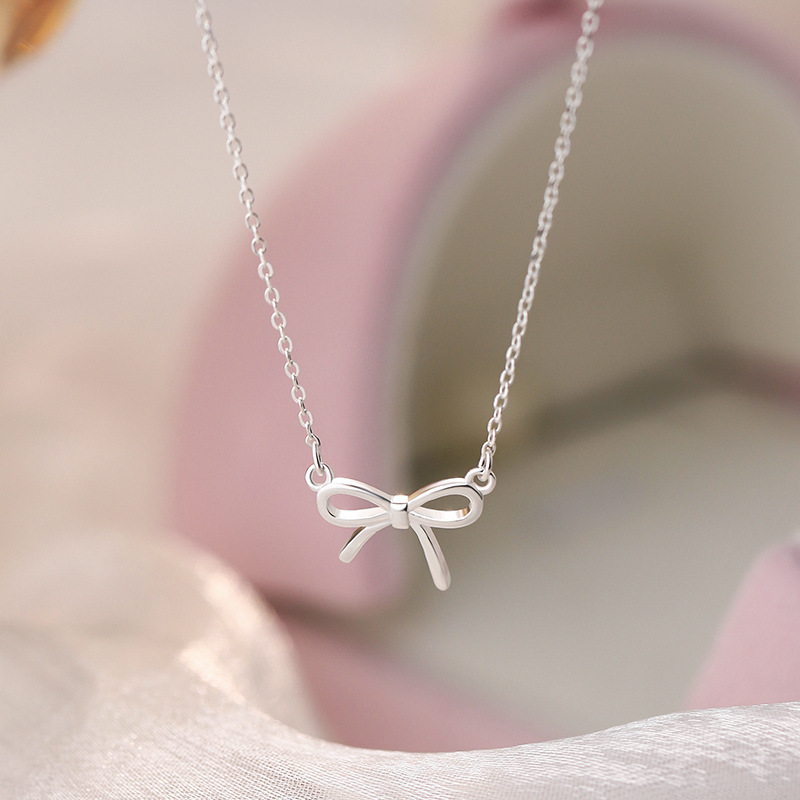 S925 Silberne Schleifen-Halskette mit Grußkarte & Box – An meine Tochter – Ein liebevolles Geschenk für Tochter