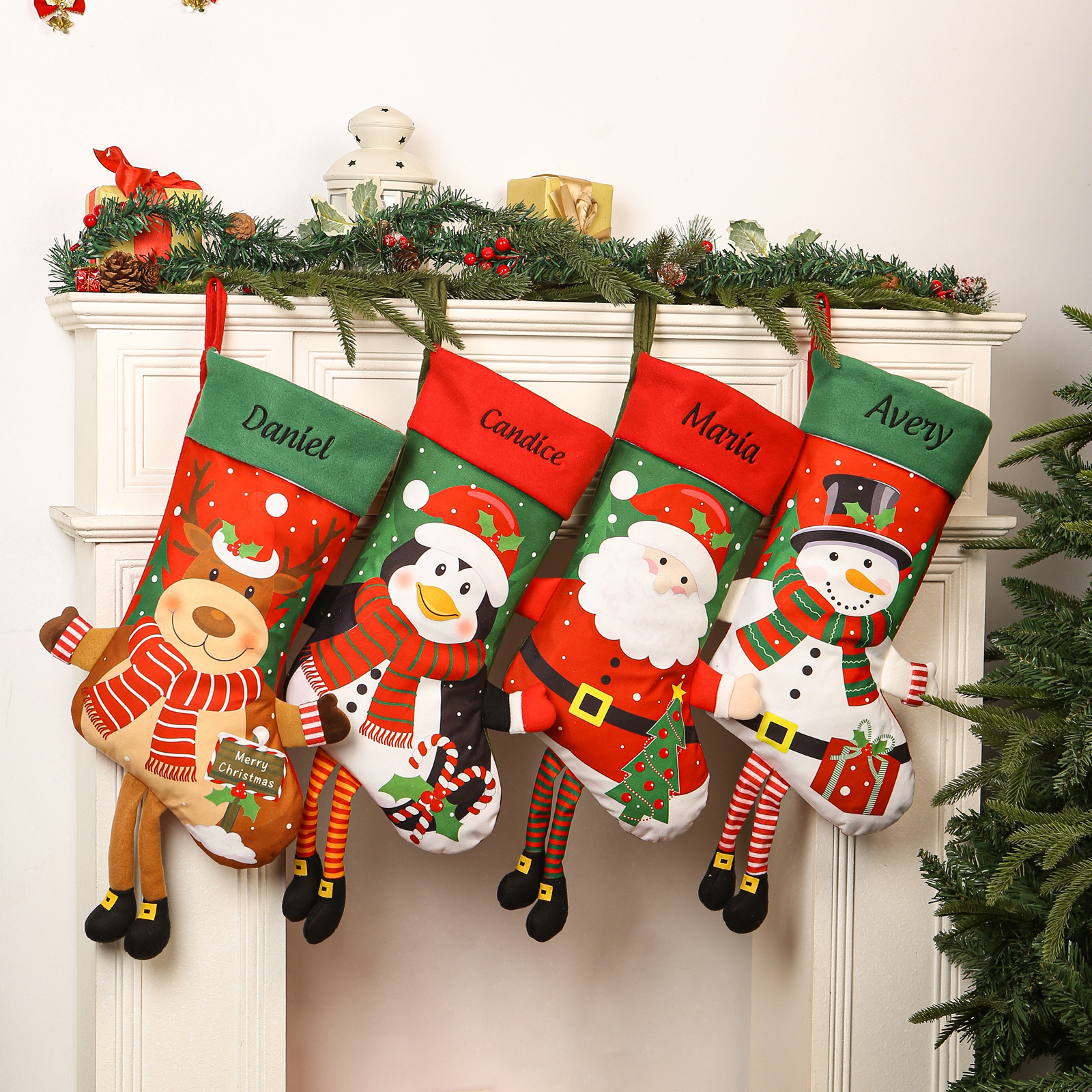 Personalisierte niedlich Übergroßer Plüsch-Weihnachtsstrumpf mit Namen, 3D-Beine