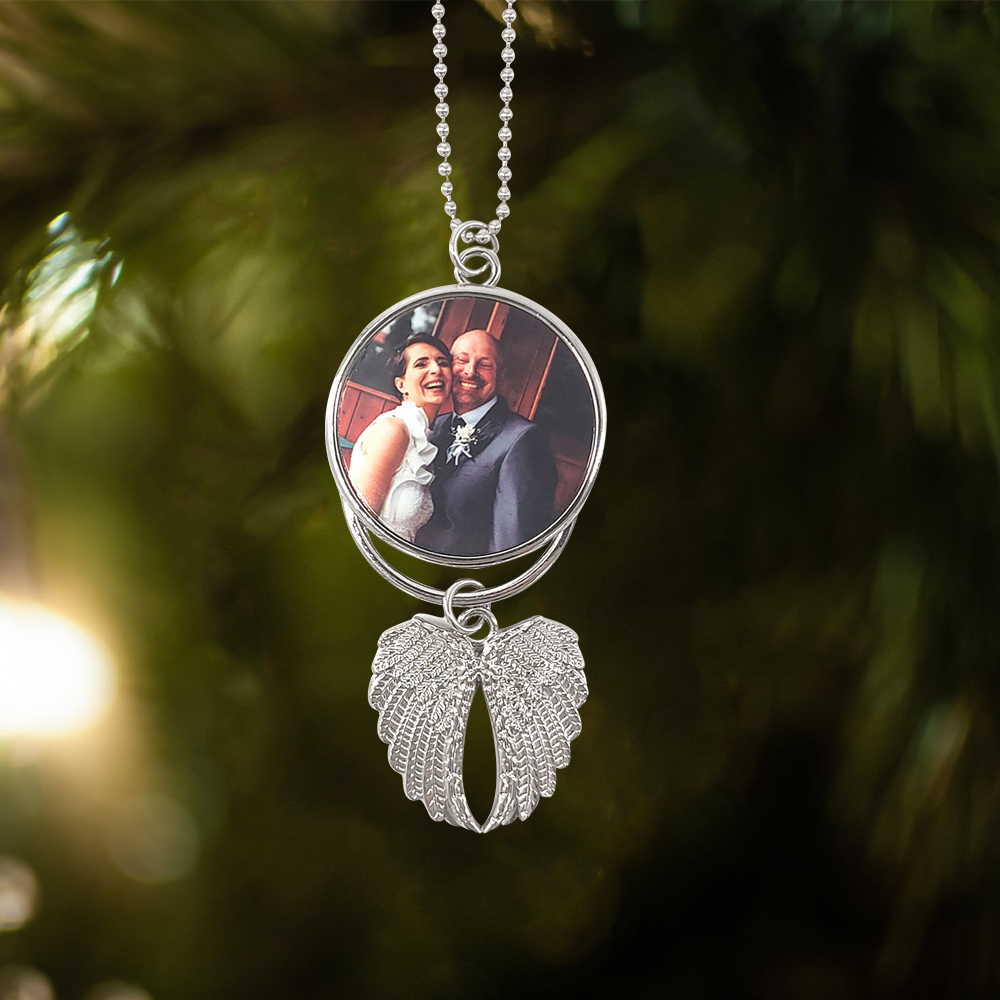 2 Fotos personalisierbarer Fotoanhänger mit Flügeln – Ein einzigartiges Geschenk für die Familie