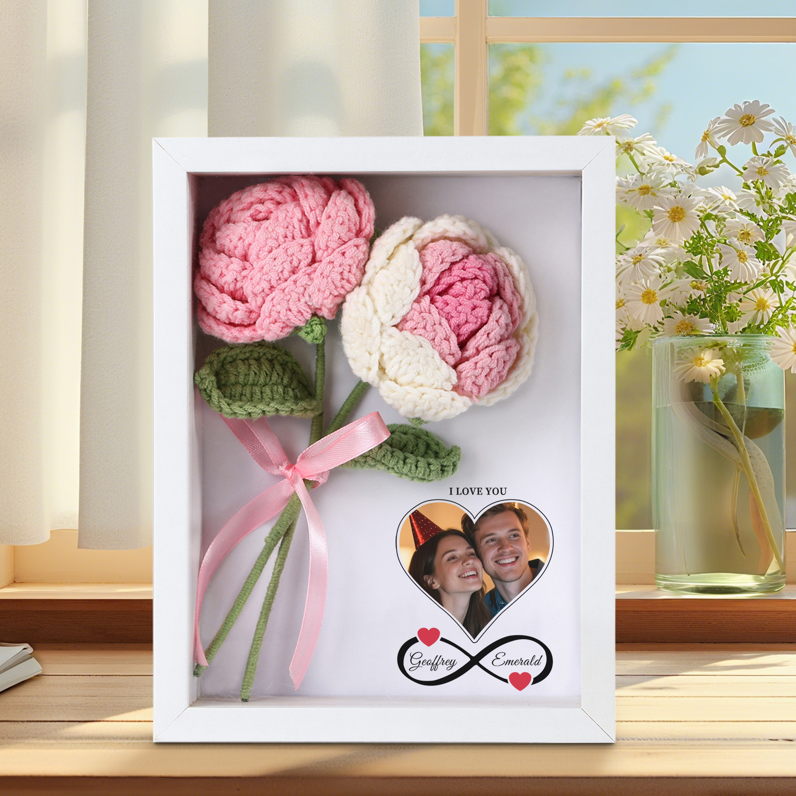 Personalisierter Foto-Tiefenrahmen mit Häkelrose