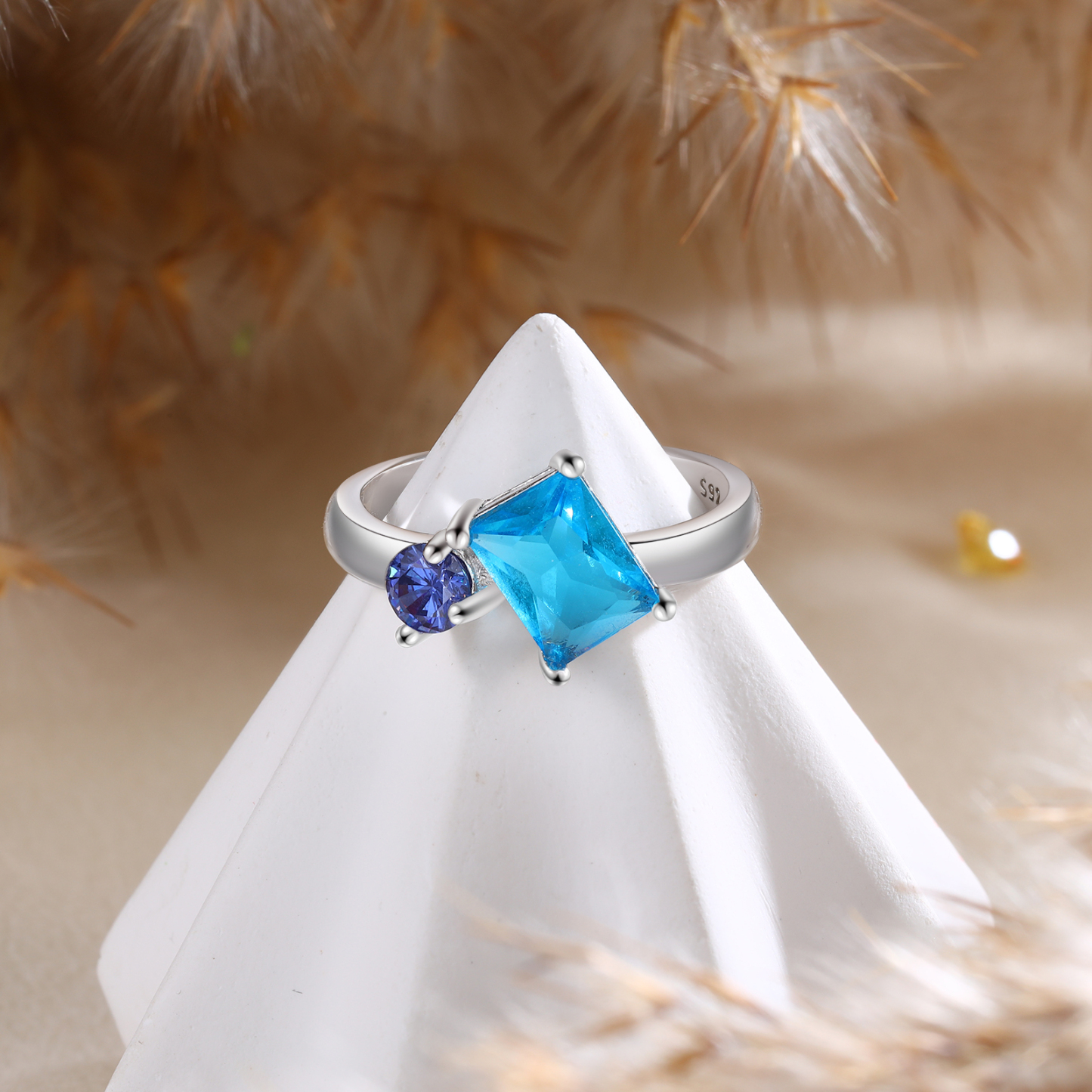 S925 Silber Personalisierte 2 Namen & 2 ovalen Geburtssteine Ring