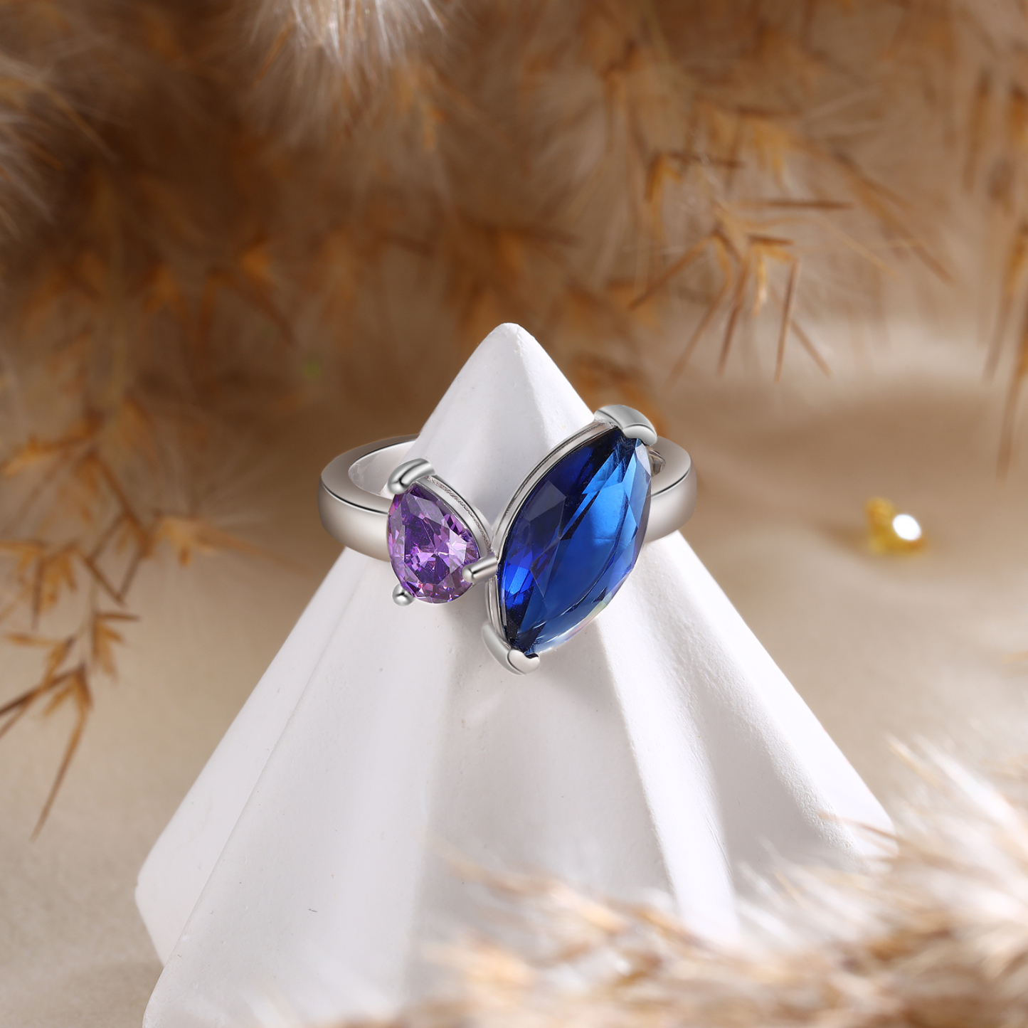 S925 Silber Personalisierte 2 Namen & 2 Geburtssteine Ring mit oval Zirkonia
