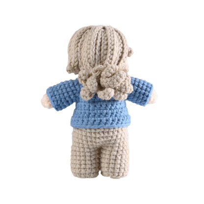 Handgefertigter Personalisierter Foto Häkelpuppe aus Garn mit Kleid zum Verkauf