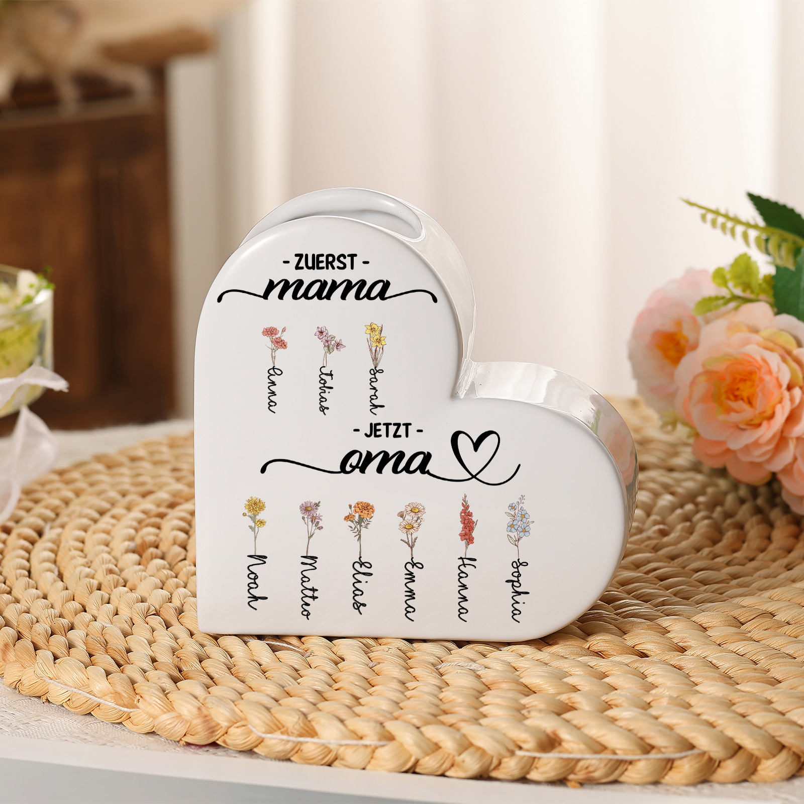 Personalisierte Keramik Herzvase mit 2–12 Geburtsmonat Blumen und Wunschname, zuerst Mama, jetzt Oma, Keramikvase, Muttertags-, Geburtstags- und Weihnachtsgeschenk für Mama und Oma | Kettenmachen