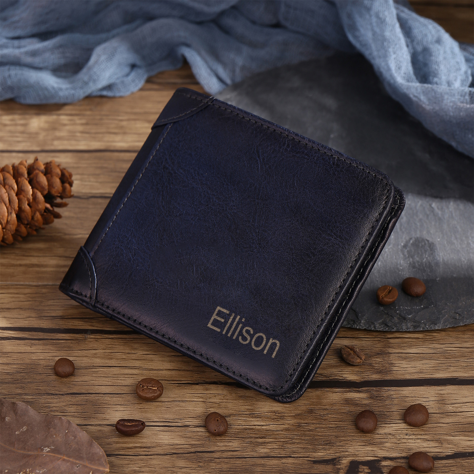 Personalisierte Herren Geldbörse aus Echtleder mit 2 Namen & Monogramm, Geschenk für Ehemann