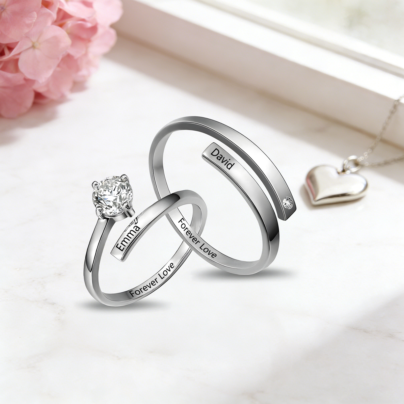 Personalisierbares Paar-Ringset mit offenem Design und Zirkonia-Steinen