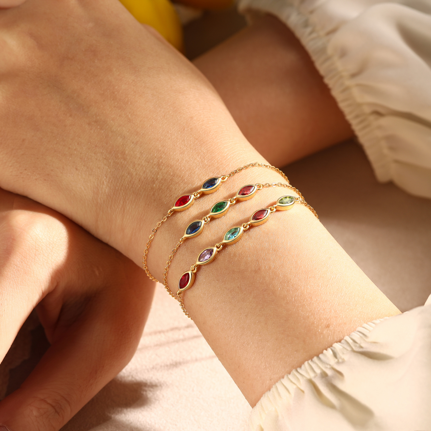 Personalisiertes Armband aus 925er Sterlingsilber mit 2–5 Geburtssteinen im Marquise-Schliff