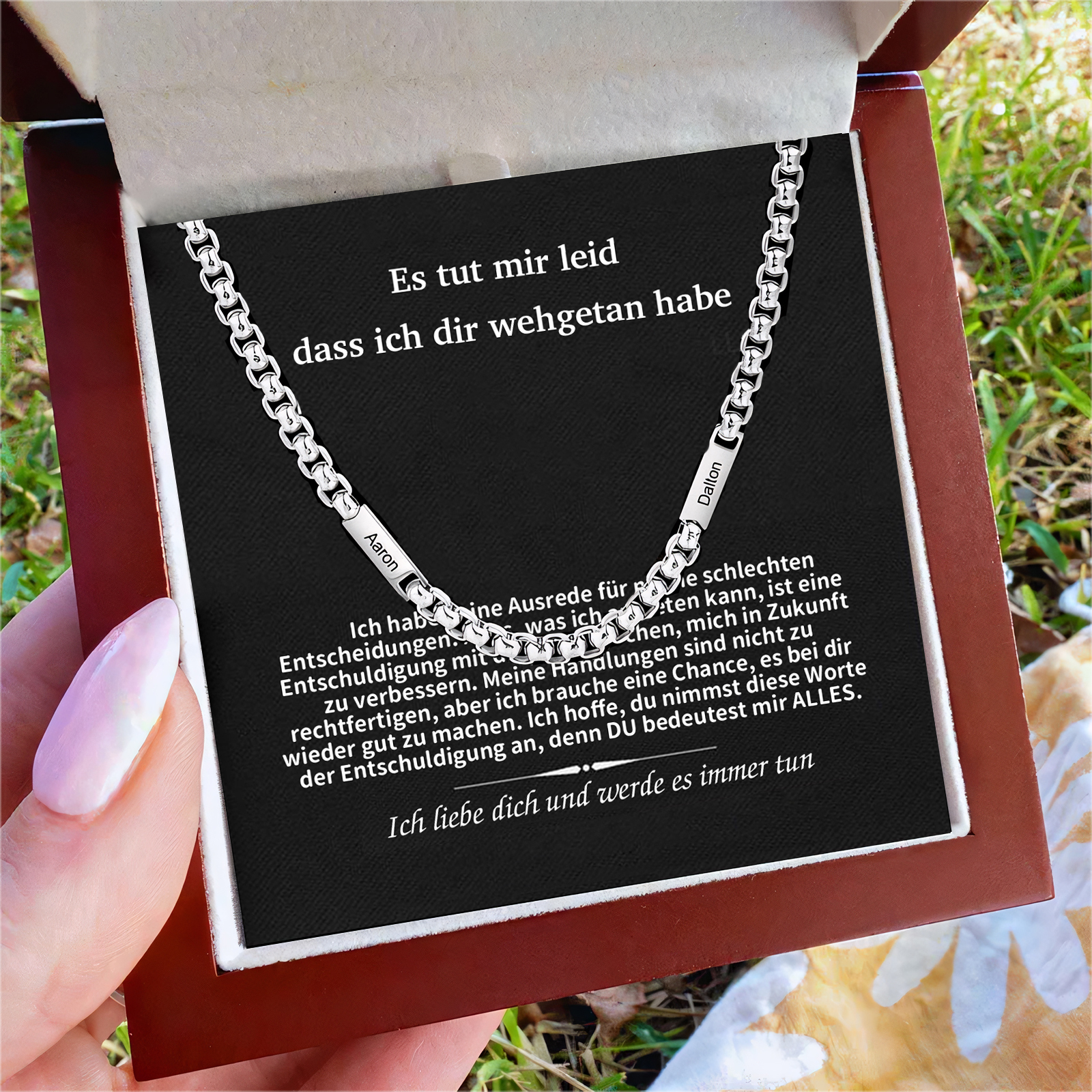 Herren Personalisierte 2 Namen Silberfarbene Edelstahl Halskette-Geschenk mit Nachrichtenkarte-Entschuldigungsgeschenk