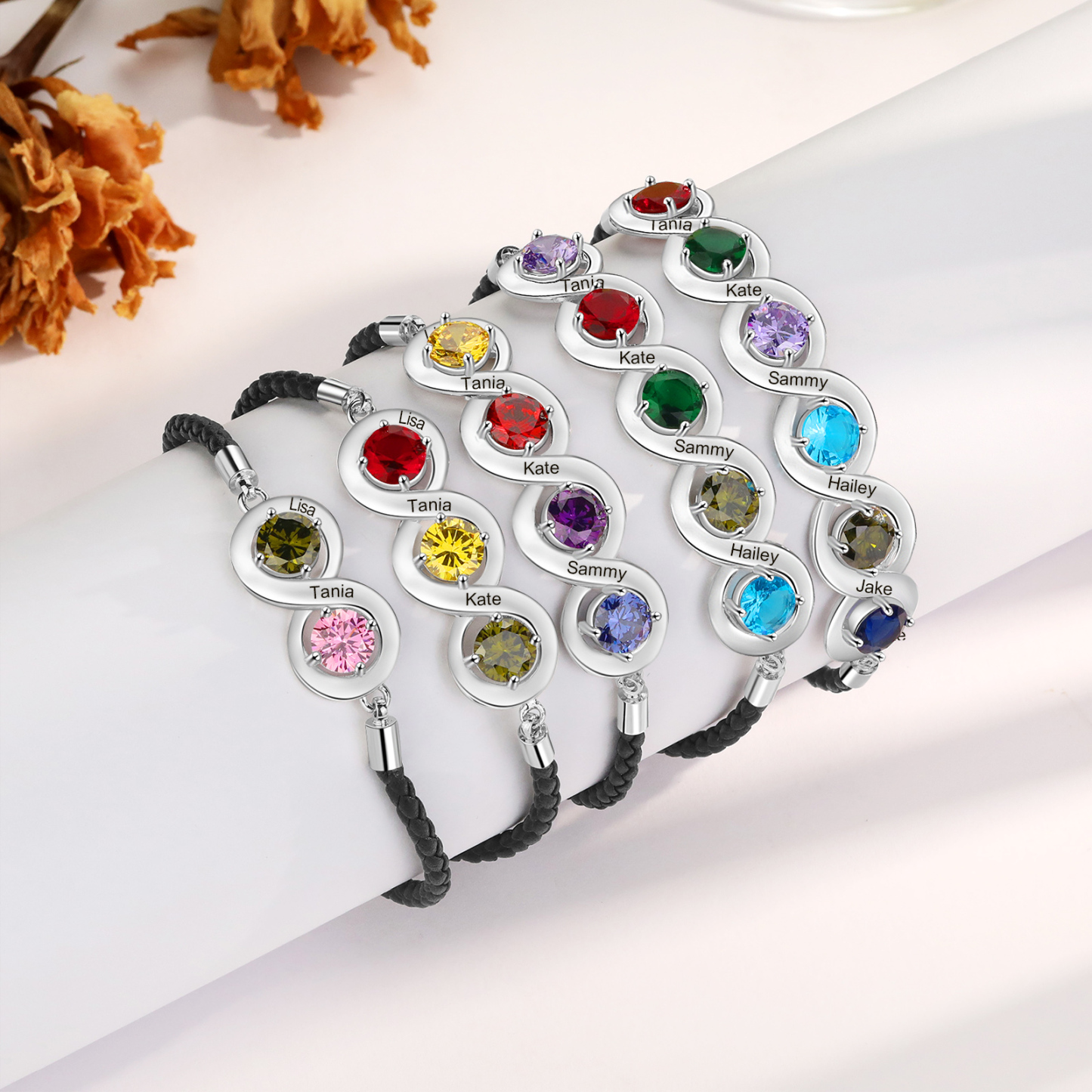 Personalisierte 4 Namen & 4 Geburtssteine Infinity Handseil Armband