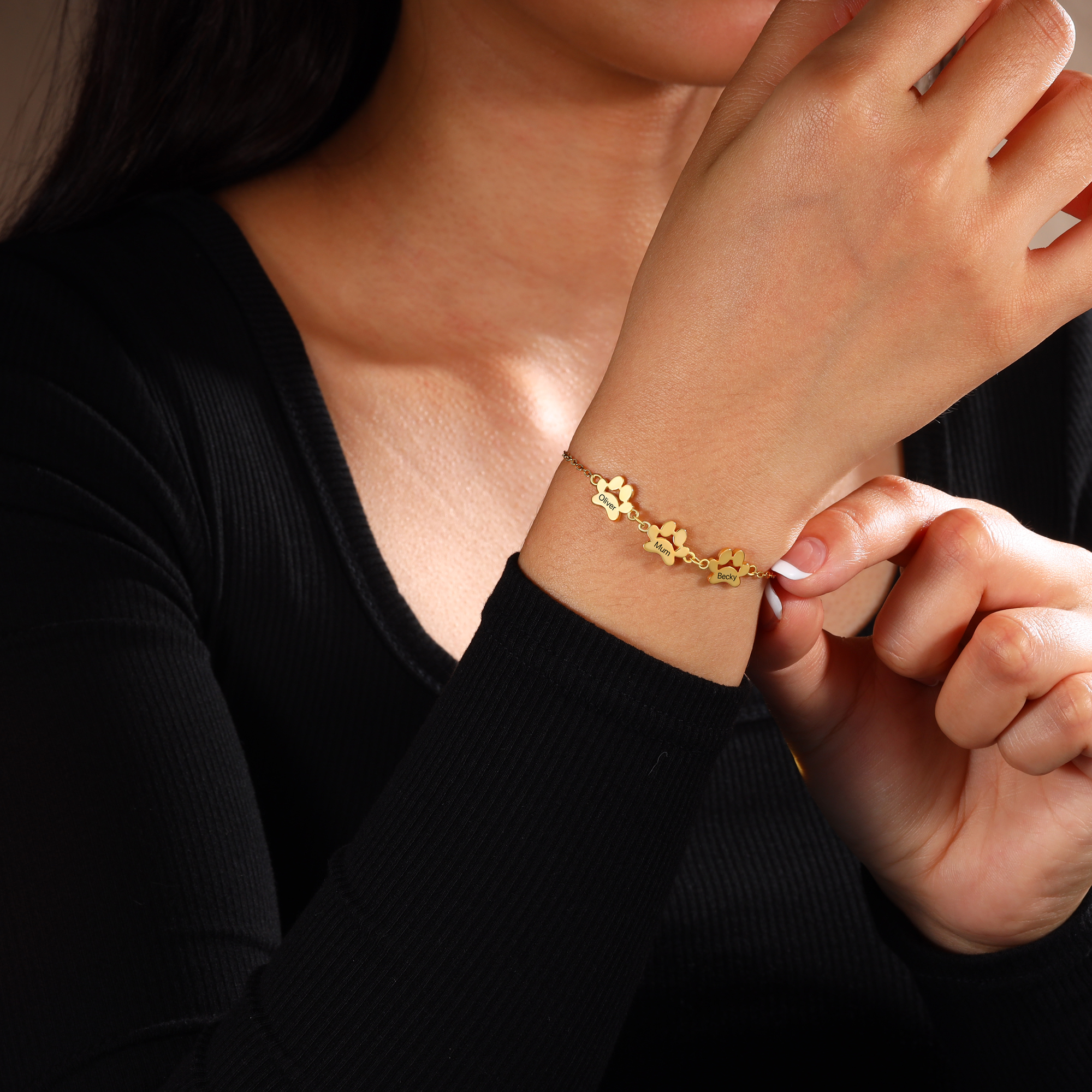 Personalisierter 1 Name Pfotenabdrücke Golden Armband