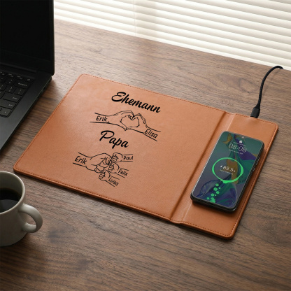Personalisierte Schreibtischunterlage aus Leder mit kabelloser Ladefunktion mit 1 bis 8 Namen
