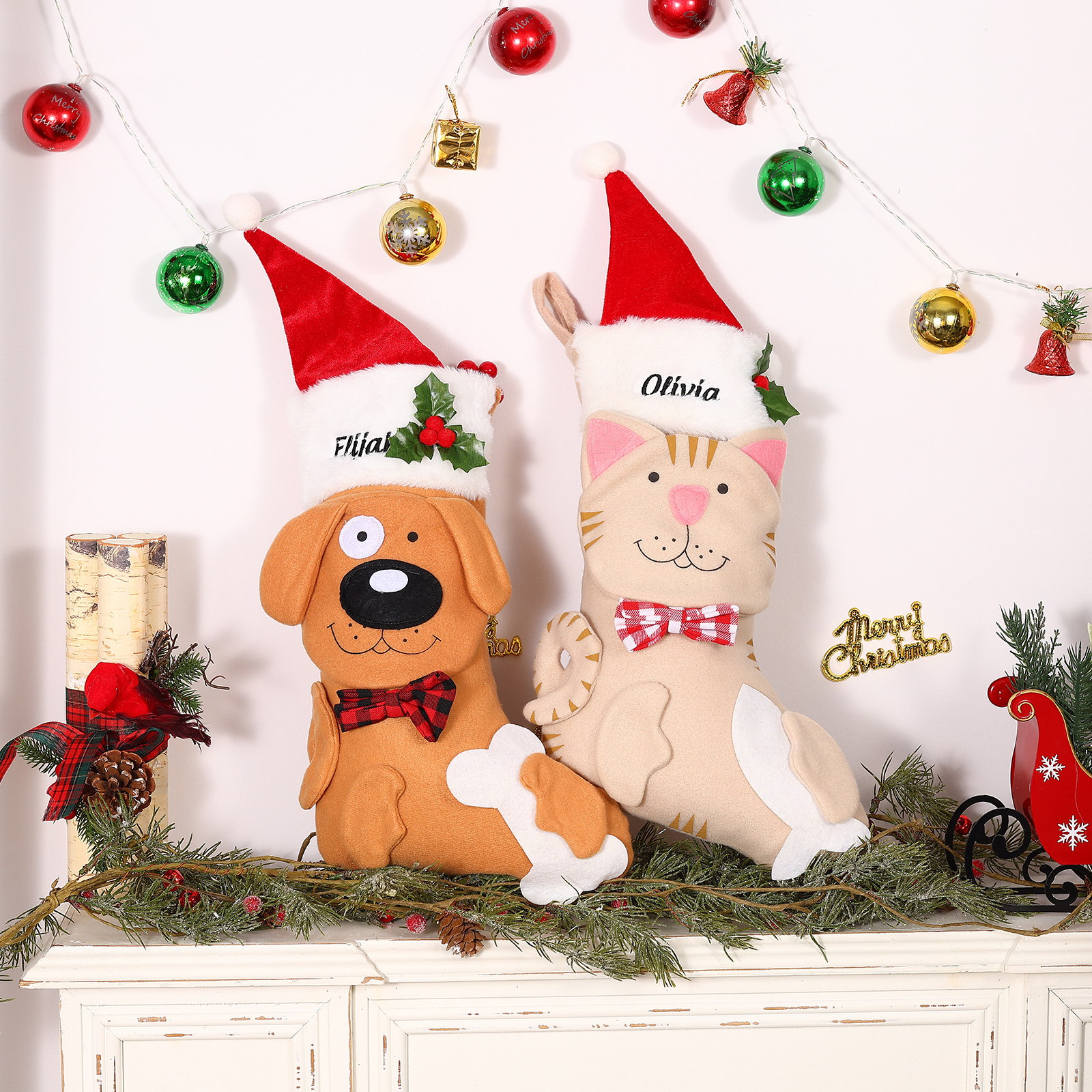 Personalisierter Weihnachtsstrumpf mit gesticktem Namen – Nikolausstrumpf in Hund- & Katzenform, Plüsch, zum Befüllen
