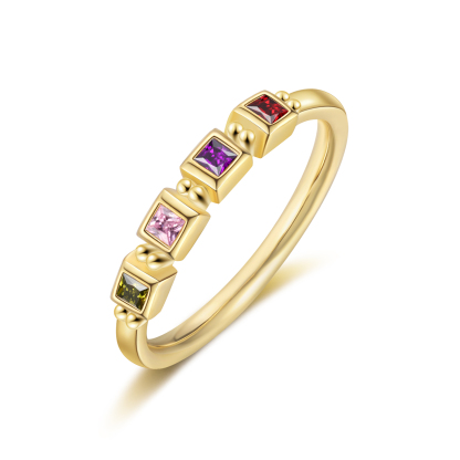 Zarter, vergoldeter Geburtsstein-Ring mit 2–5 personalisierbaren Zirkonia-Steinen