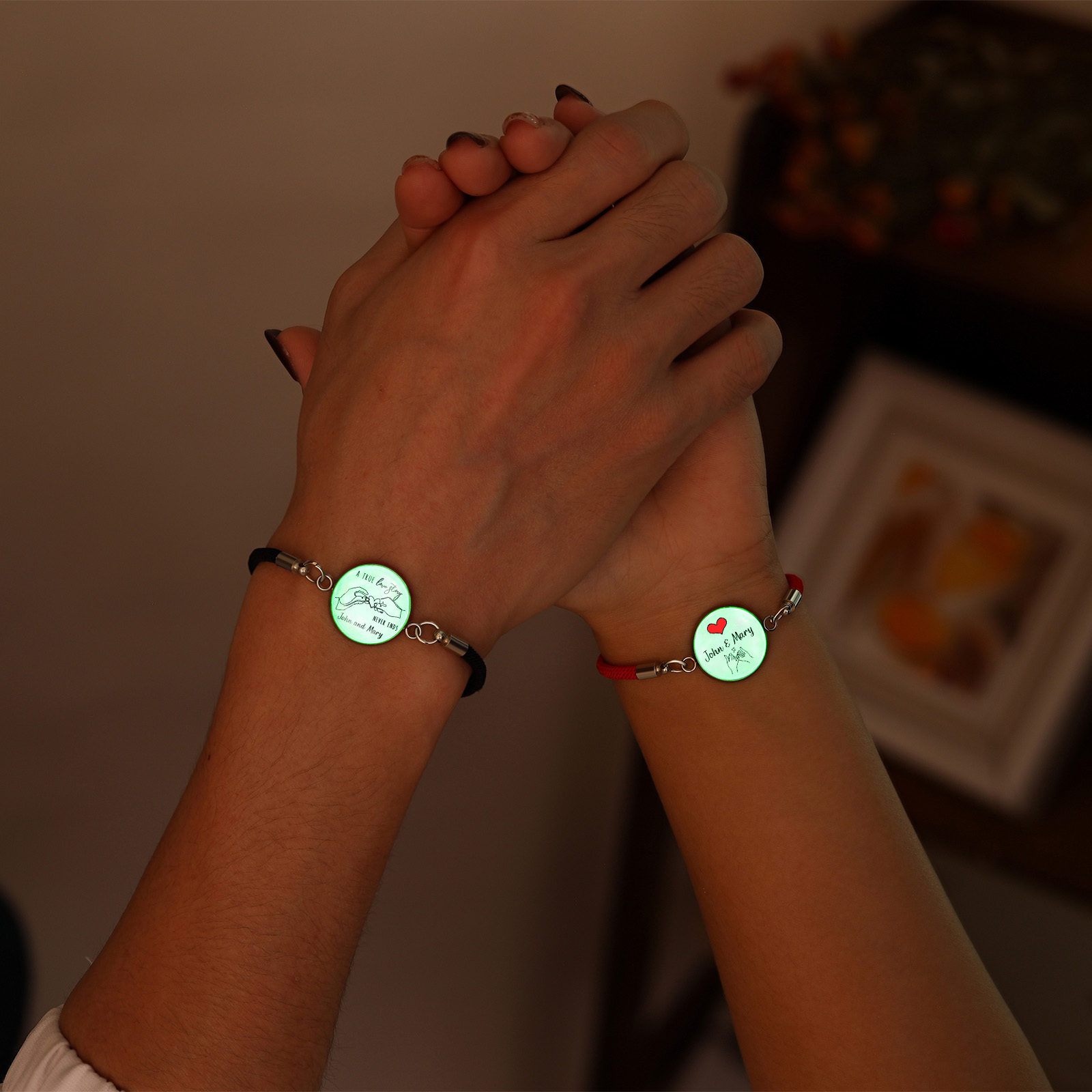 Leuchtende personalisierte Partnerarmbänder mit Namen – Valentinstagsgeschenk