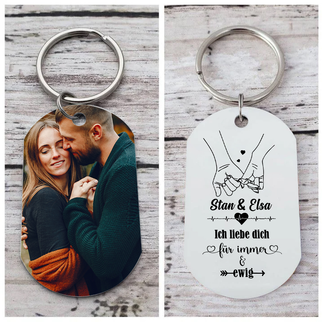 Personalisierter Fotoschlüsselanhänger mit eigenem Bild \u0026 Gravur – „Pinky  Promise“-Design mit Namen, perfektes Geschenk zum Valentinstag, Geburtstag  oder Jahrestag für Paare | Kettenmachen, image size:1080x1080