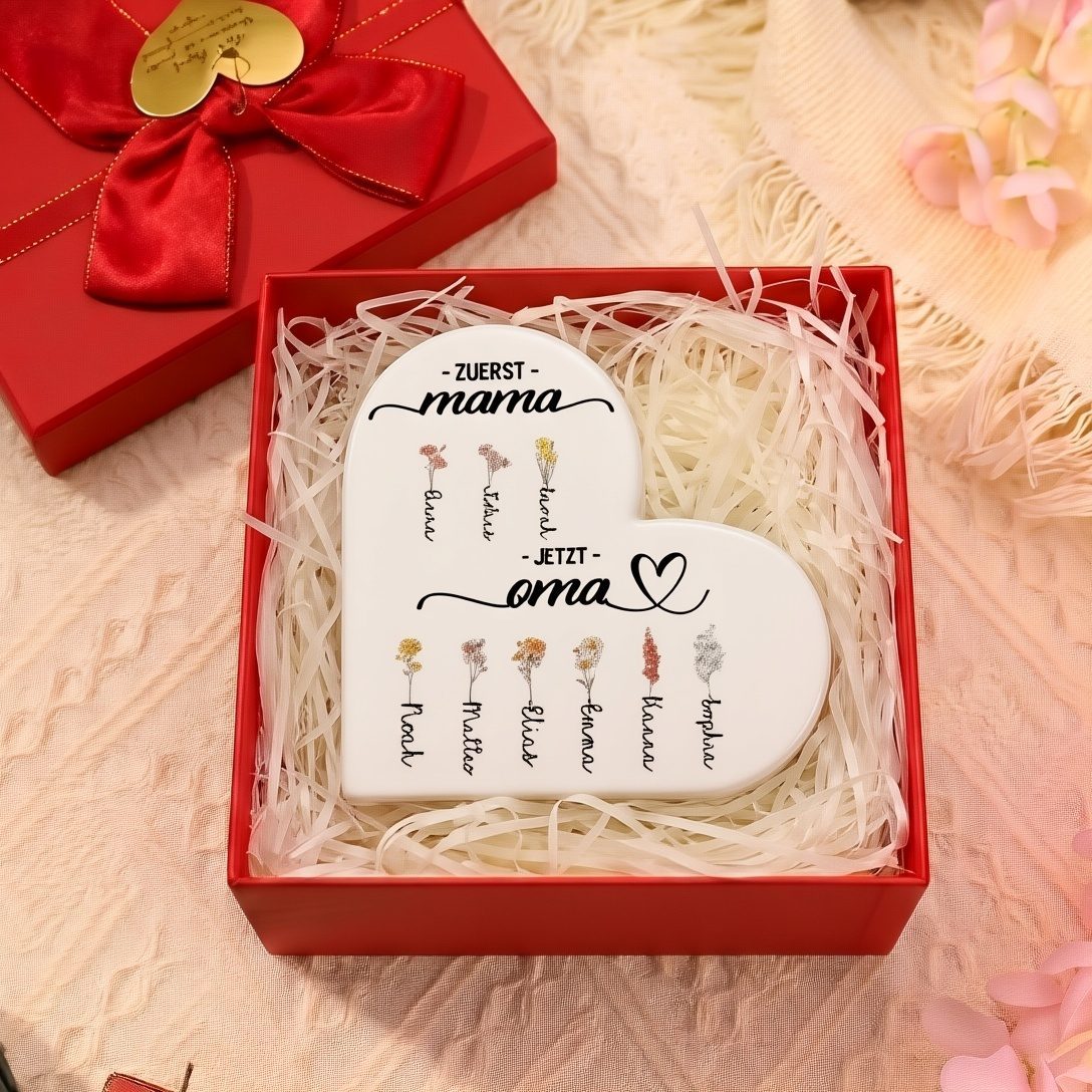 Personalisierte Keramik Herzvase mit 2–12 Geburtsmonat Blumen und Wunschname