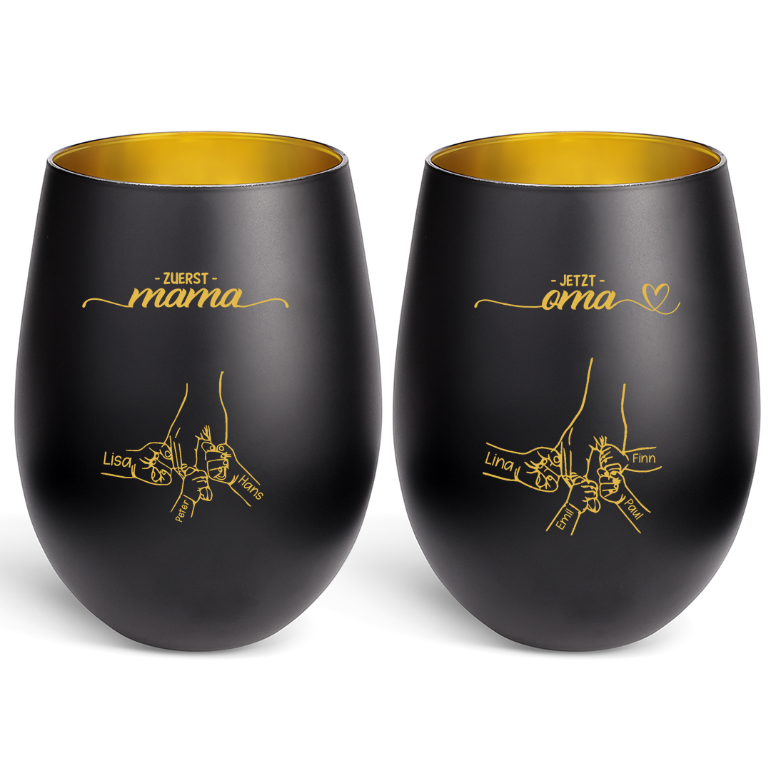 Personalisierter Glas-Kerzenhalter in Handform mit 2–14 Kindernamen – Erst Mama, jetzt Oma