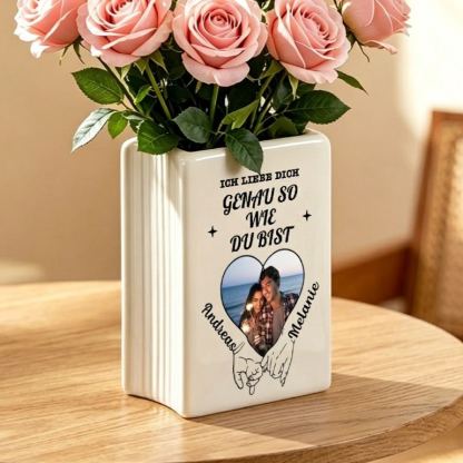 Personalisierte Keramikvase in Buchform mit Foto und Namen Geschenk für deinen Partner oder deine Partnerin