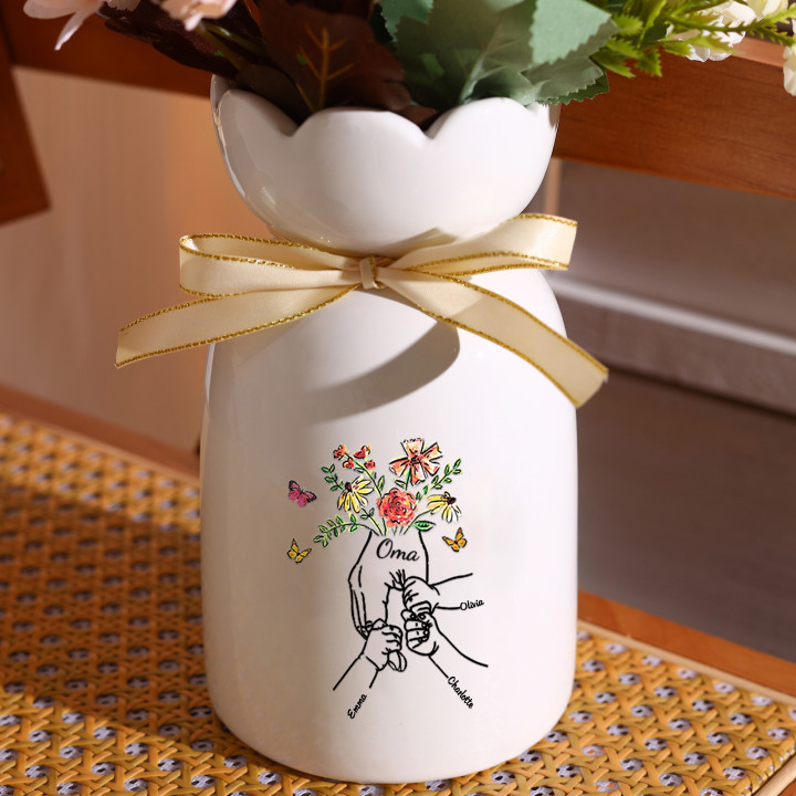 Personalisierte 3 Namen & Text Blumen & Schmetterling Familie Vase Geschenk für Mama/ Oma
