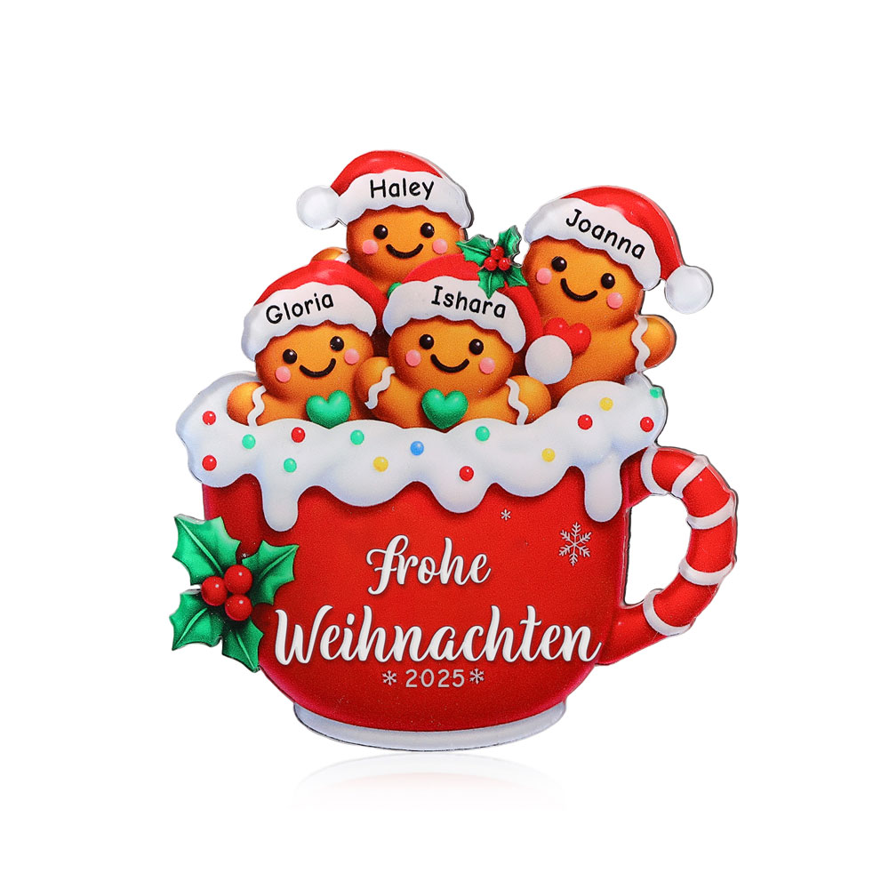 Personalisierte Tasse mit Lebkuchenfamilie & Kühlschrankmagnet
