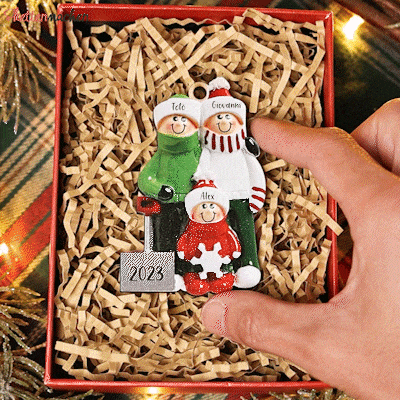 Holz Personalisierte 4 Namen & Jahr Schneeschaufelteam Weihnachtsornament Weihnachtsbaum Anhänger mit 4 Familienmitgliedern
