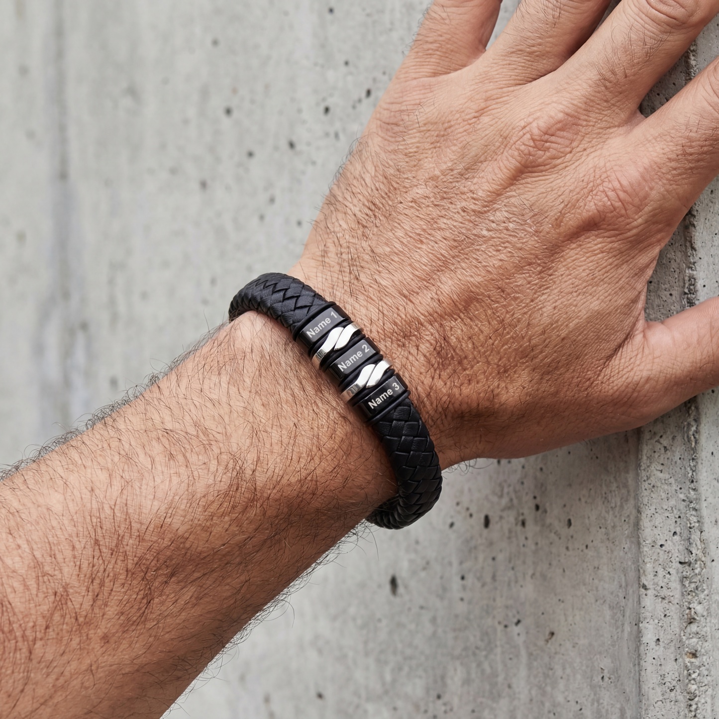 Personalisiertes Herren Lederarmband aus geflochtenem PU-Leder mit 2–5 Namen