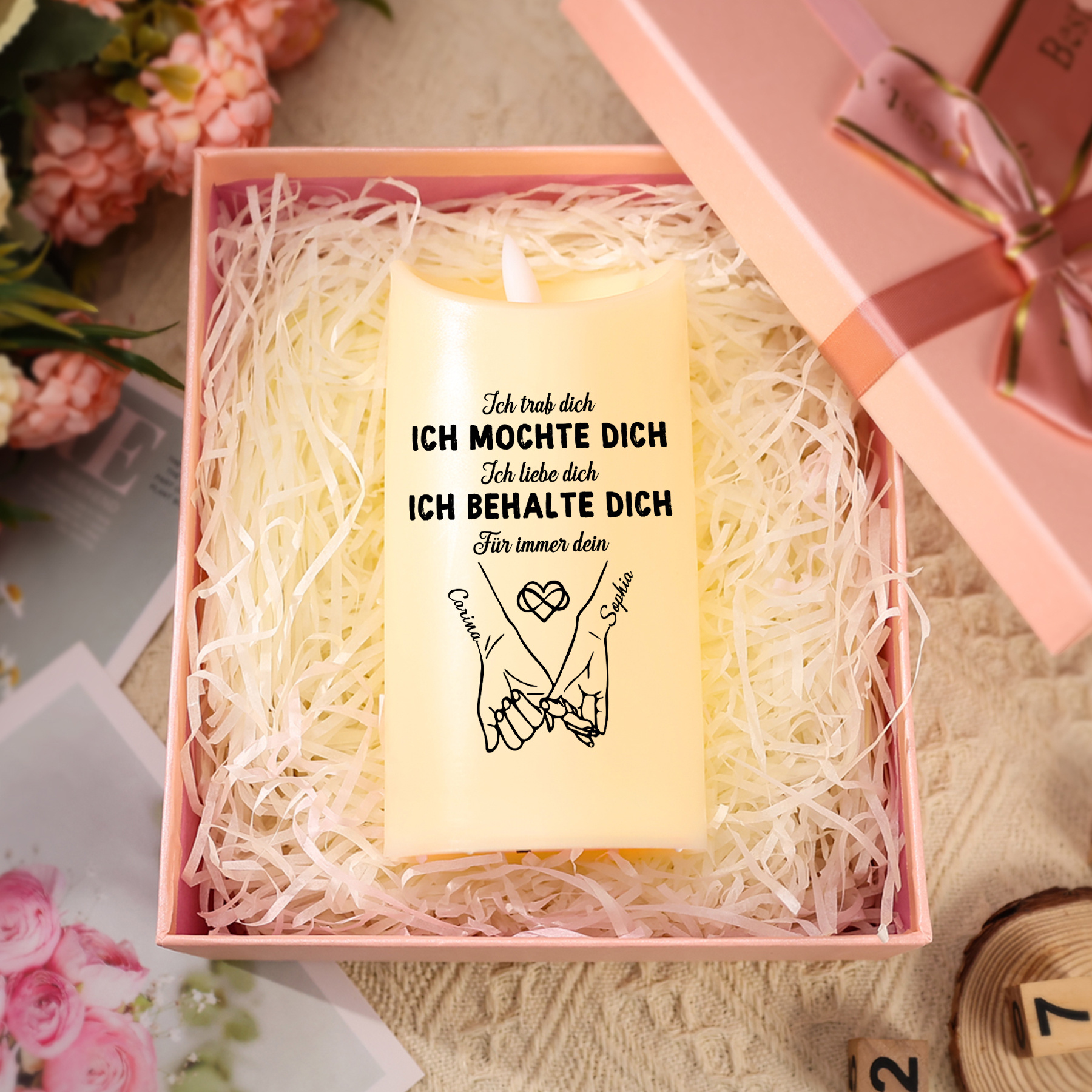 Personalisierte LED-Kerze mit Kalender & Namen