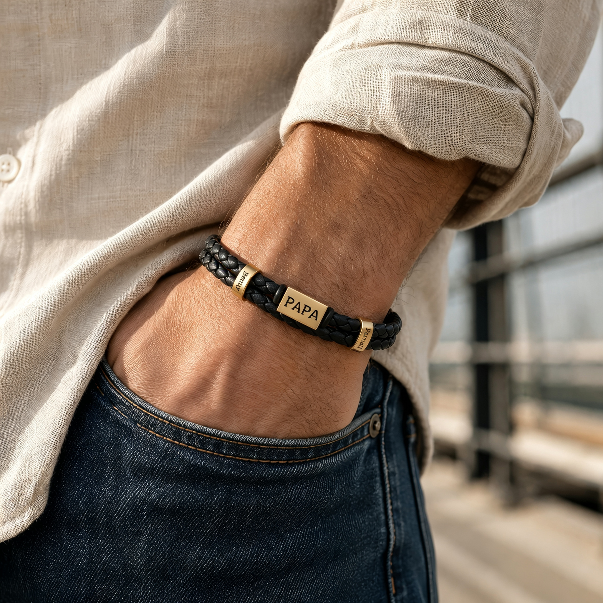Personalisiertes Herrenarmband aus geflochtenem Kunstleder mit 1–6 Namen Geschenk für Papa