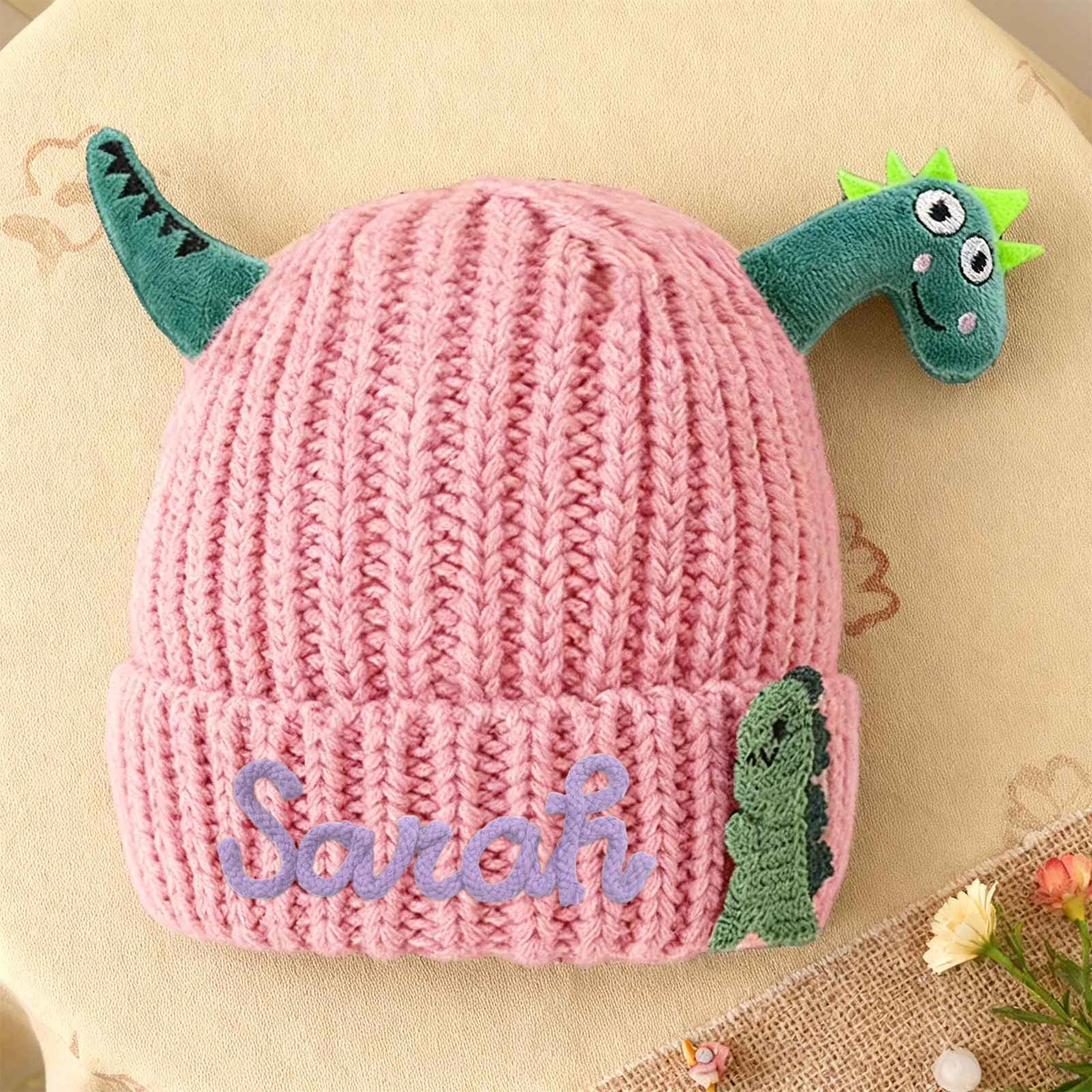 Personalisierte Dinosaurier-Mützen mit Namen für Kleinkinder – handbestickte Kindermütze