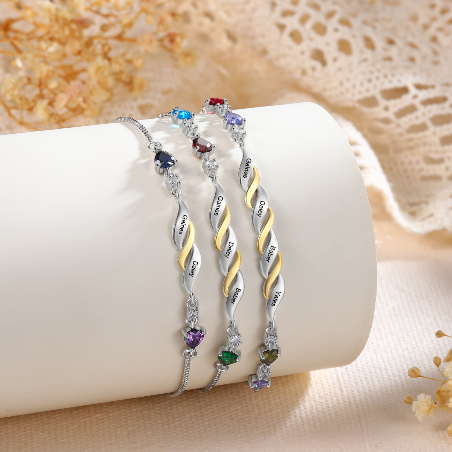 Personalisierte 2-4 Namen Infinity Armband mit 2-4 Geburtssteinen