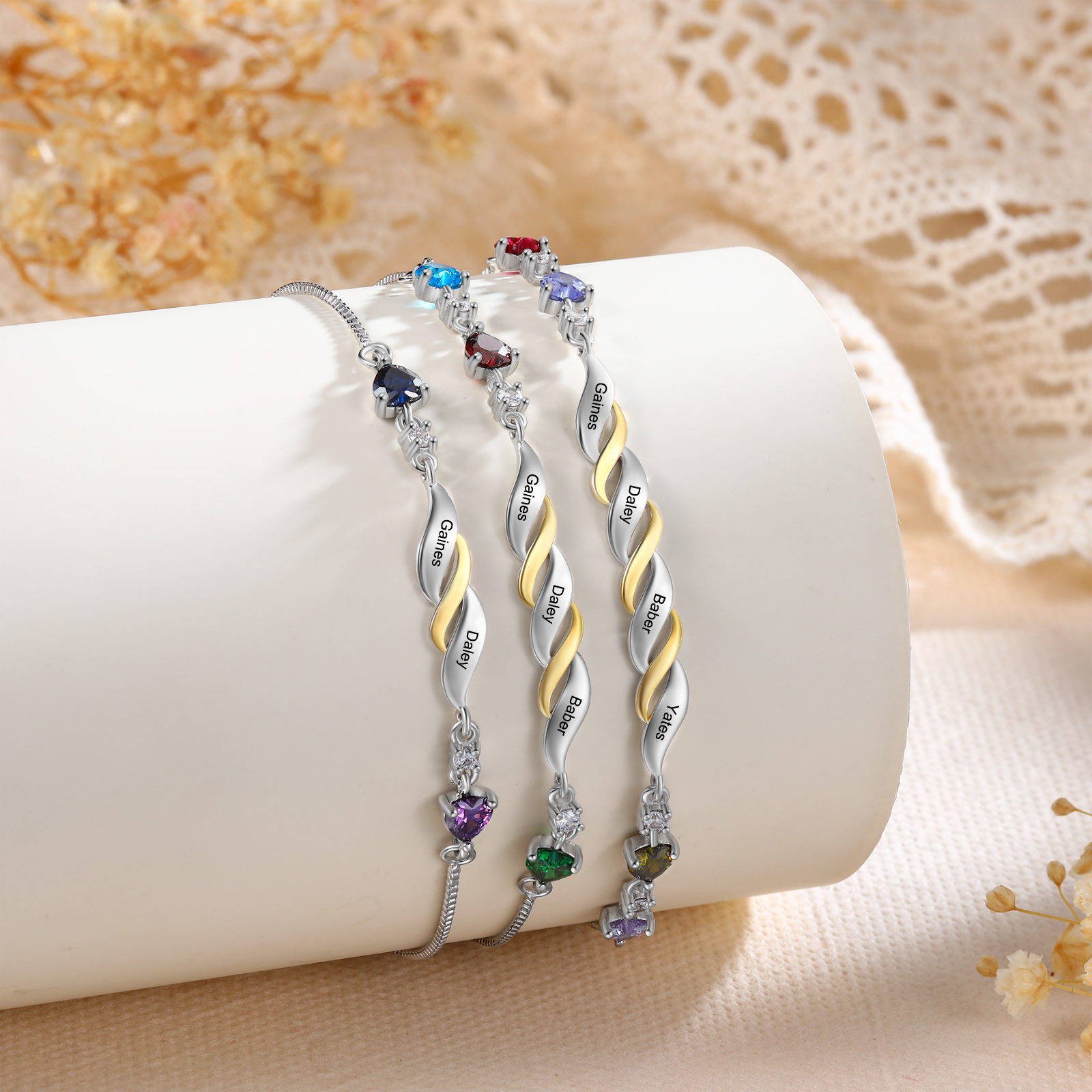 Personalisierte 2-4 Namen Infinity Armband mit 2-4 Geburtssteinen