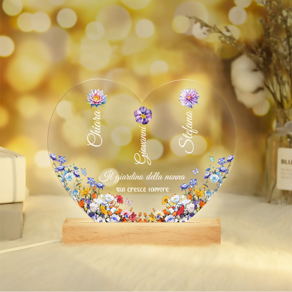 ampada Notturna Personalizzabile a Forma di Cuore – 1-8 Nomi & Fiori di Nascita – Regalo per la Festa della Mamma
