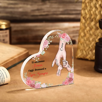 Decorazione Acrilica a Forma di Cuore Mano nella Mano Personalizzata – 3 Nomi e Testo per Nonna o Mamma | Jessemade