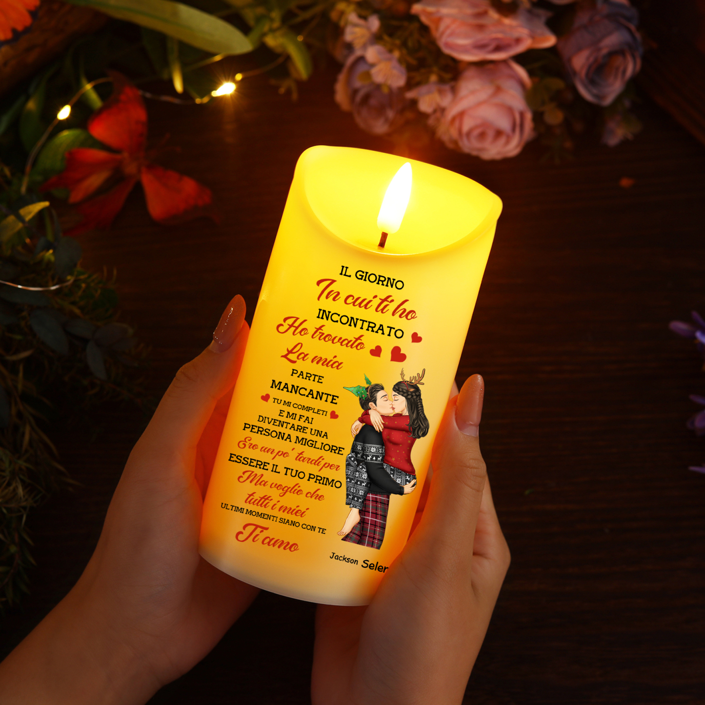 Candela LED Personalizzata con Coppia, 2 Nomi e Messaggio Romantico - "Il Giorno in cui ti ho incontrato ho trovato la mia parte mancante" - Regalo di San Valentino per Lei/Lui | Jessemade