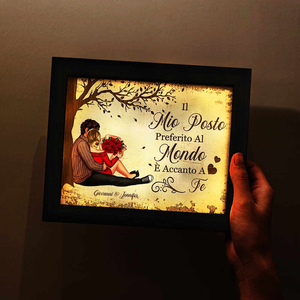 Cornice con Luce Notturna Personalizzata – con 2 Nomi – "Il Mio Posto Preferito al Mondo è Accanto a Te", Regalo di San Valentino per Lei/Lui | Jessemade