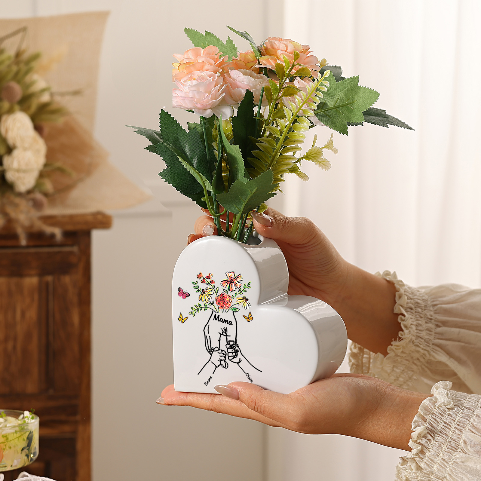 Vaso a cuore in ceramica personalizzato con testo e da 2 a 8 nomi per mamma o nonna