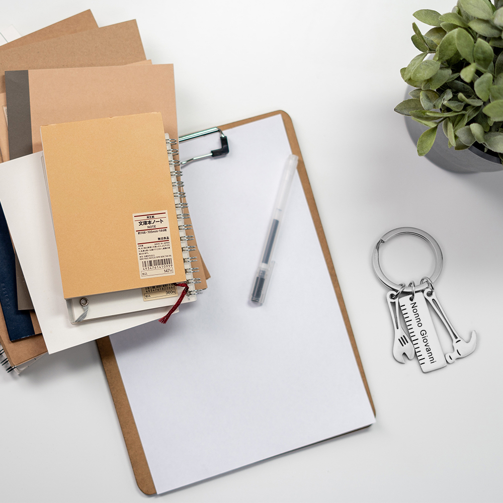 Portachiavi con ciondolo kit di utensili 1 testo o nome personalizzabile liberamente per papà uomo