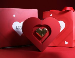 Scatola premium regalo per gioielli di San Valentino a forma di cuore