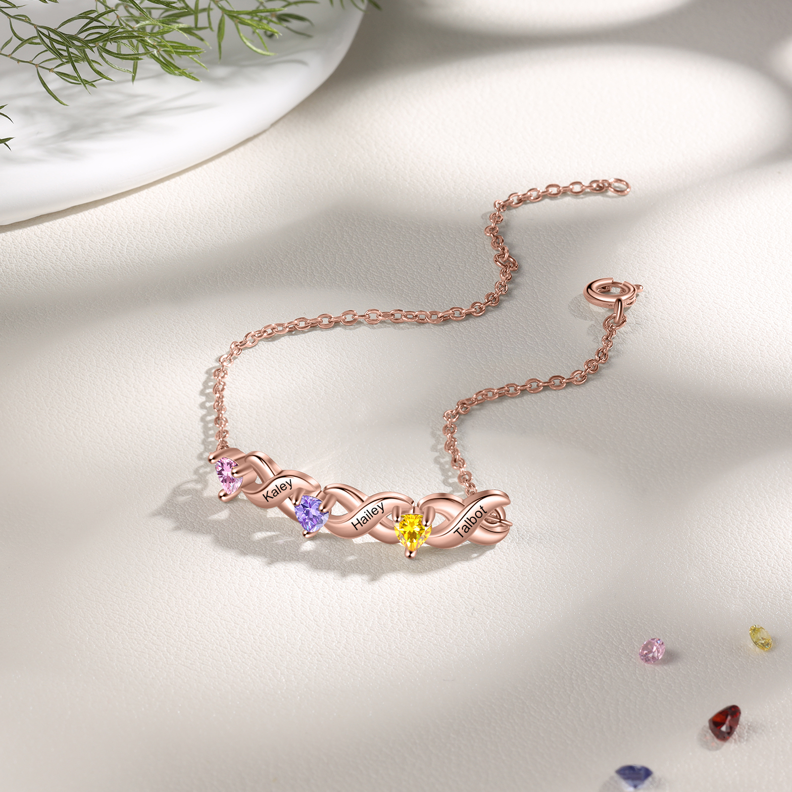 Braccialetto personalizzato con 3 nomi e 3 cuore pietre di nascita regalo per donna