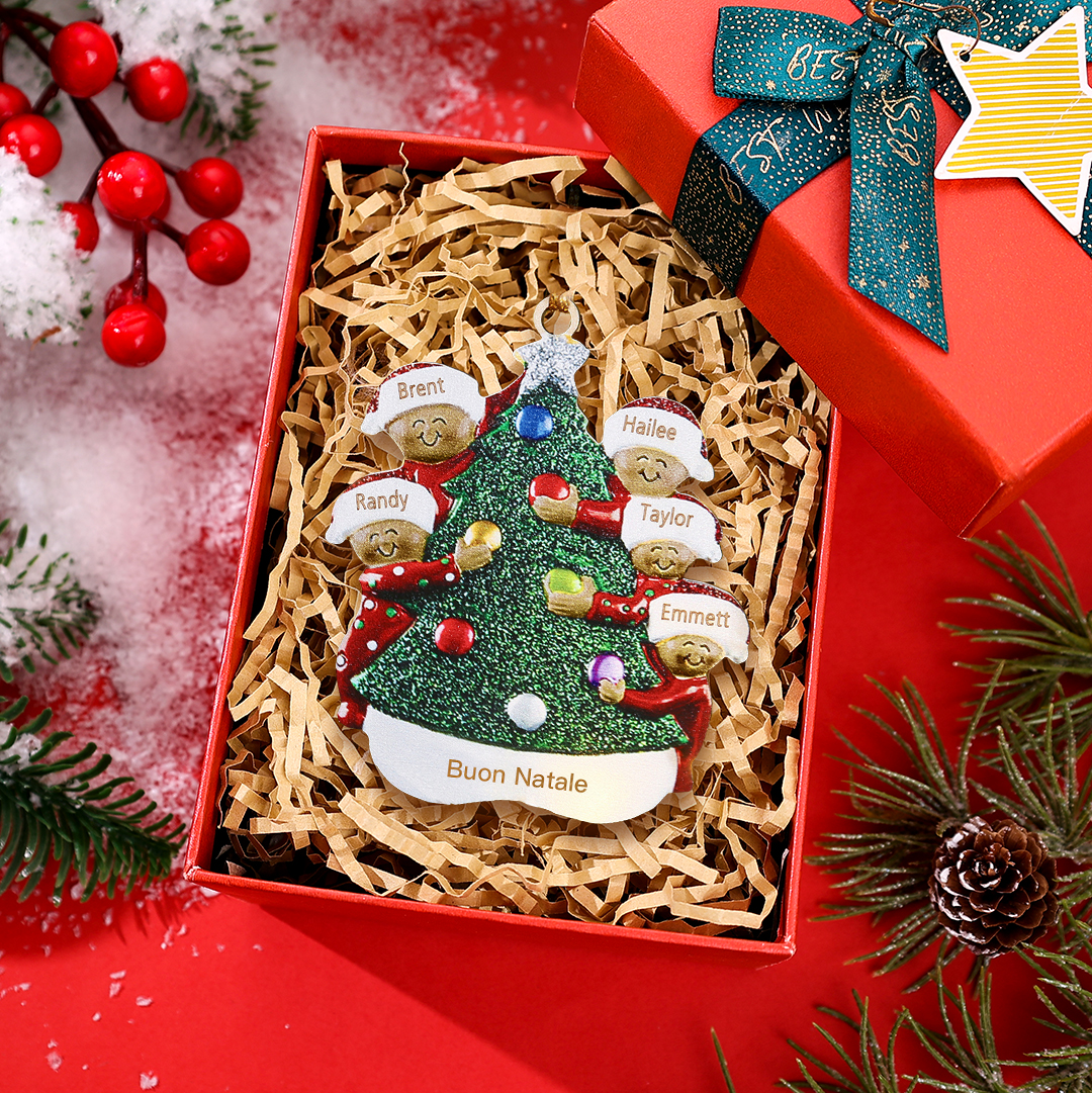 Pendente Abbraccio Intorno all'Albero di Natale per auto foto personalizzabile con 5 nomi e 1 testo un tocco unico per Natale