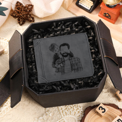 Portafoglio Personalizzato da Uomo con Foto, Nome e Iniziale – Portafoglio in Pelle PU, Regalo di Coppia per Lui | Jessemade