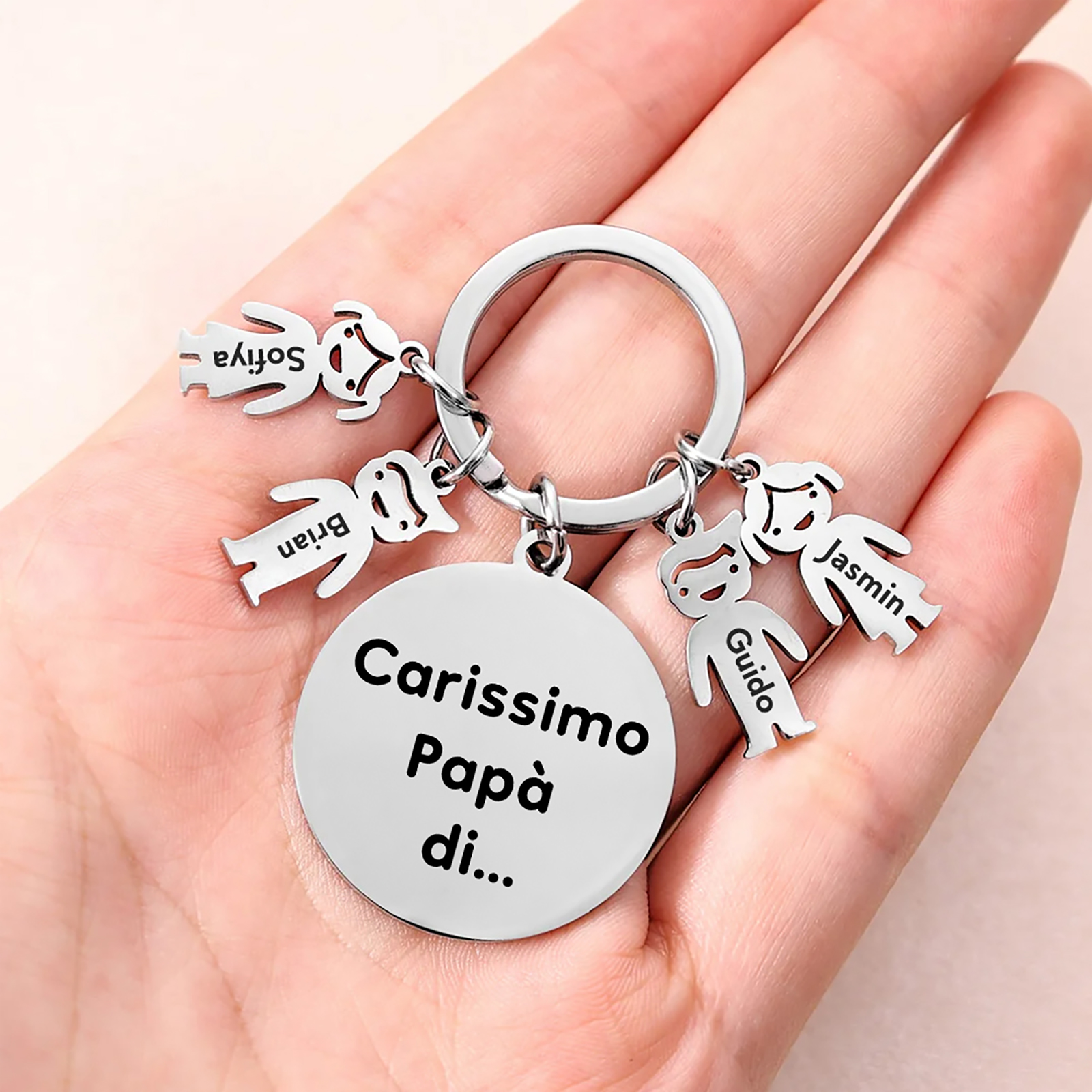 Carissimo papà di noi portachiavi personalizzabile 4 nomi