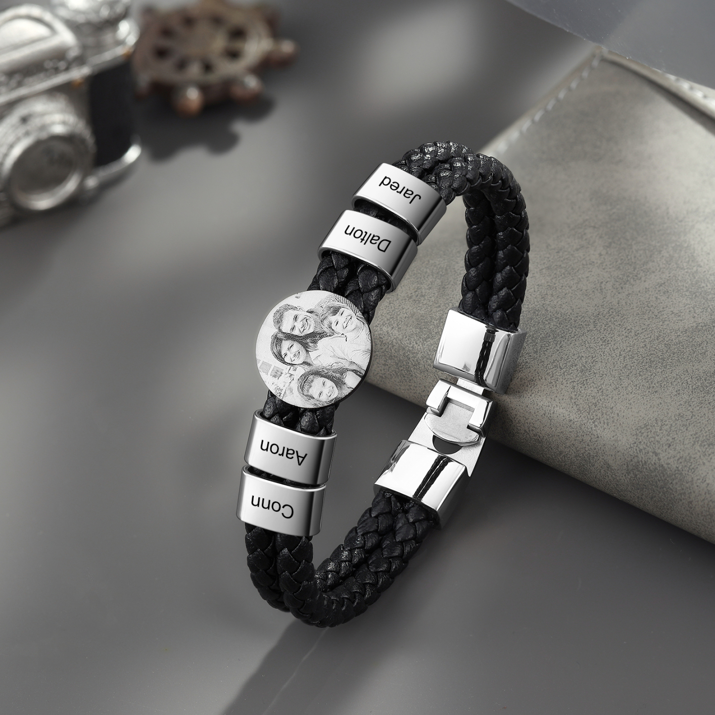 Bracciale Uomo Personalizzato con Foto e 4 Nomi – Regalo Elegante e Sentimentale per Papà e Lui | Jessemade