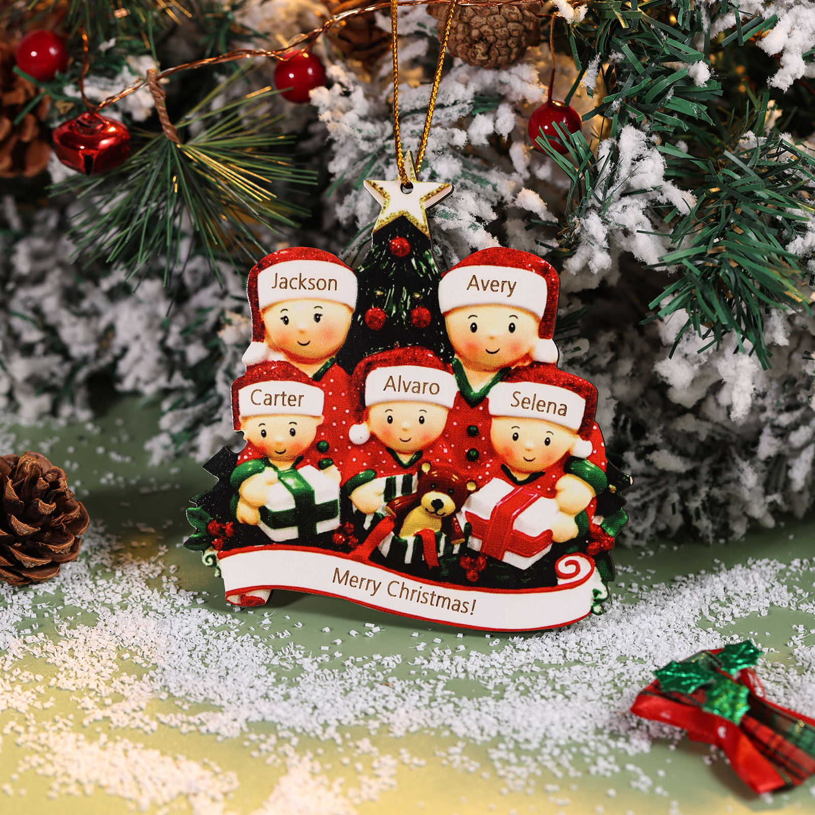 Ornamento Natalizio Personalizzato con 5 Nomi e 1 Testo Regalo di Natale in Legno per Famiglia | Jessemade