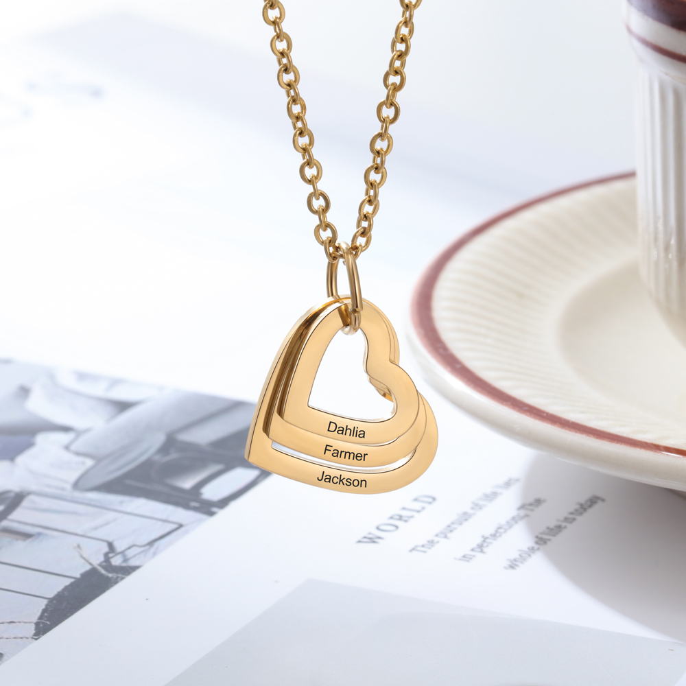Collana 3 nomi personalizzati con ciondolo cuore