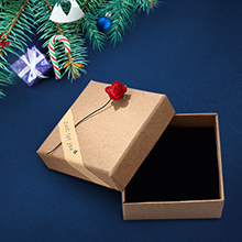 Braccialetto infinito con 2 pietre di nascita a forma di cuore e 2 nomi personalizzati