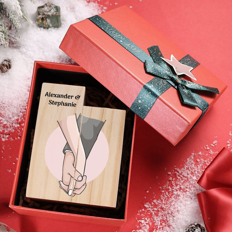 Jessemade IT Candeliere Mano nella mano personalizzato con 1 nome regalo per coppia