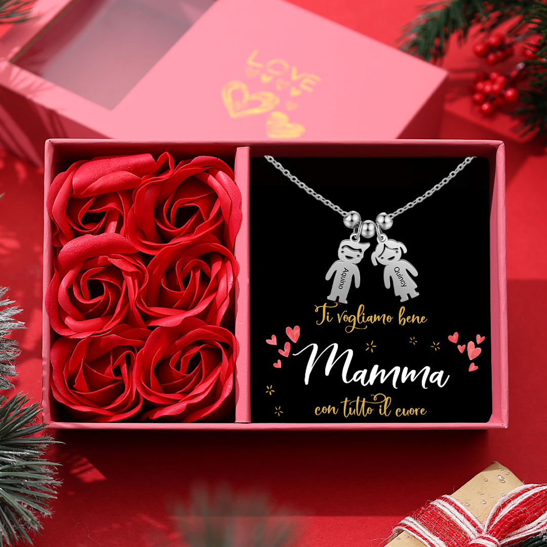 Collana con ciondolo bambino felice personalizzabile 2 nomi