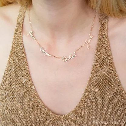 Collana 4 nomi personalizzati per lei